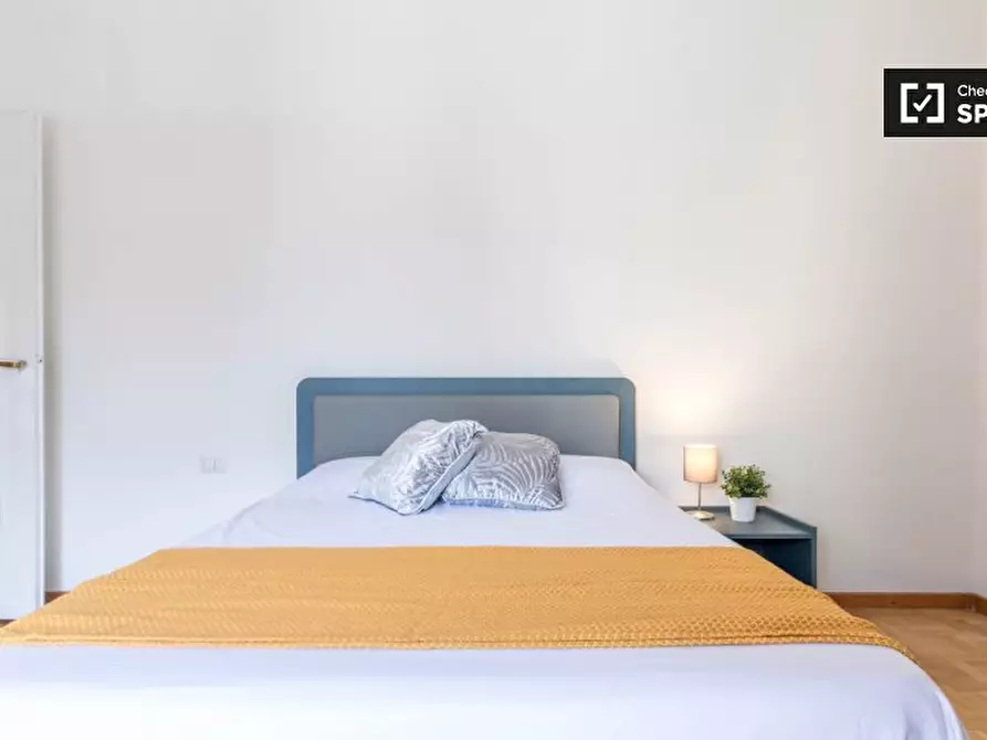 Immagine 19 di Camera condivisa in affitto  in Via Maniago a Milano