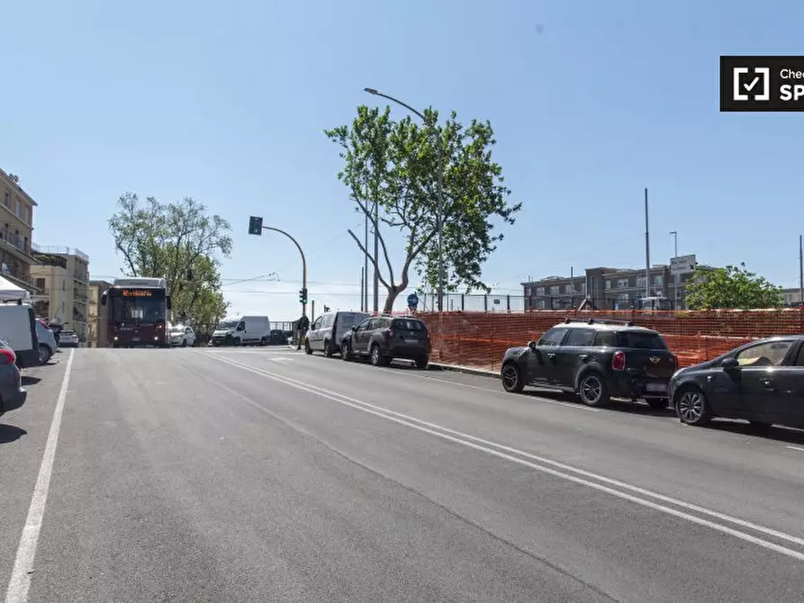 Immagine 8 di Camera condivisa in affitto  in Via Val d'Aosta a Roma