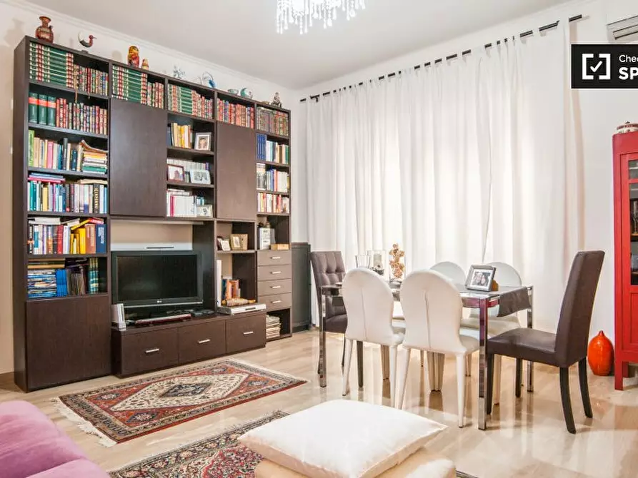 Immagine 8 di Camera condivisa in affitto  in Via Giuseppe Allievo, 00135 Roma RM, Italy a Roma