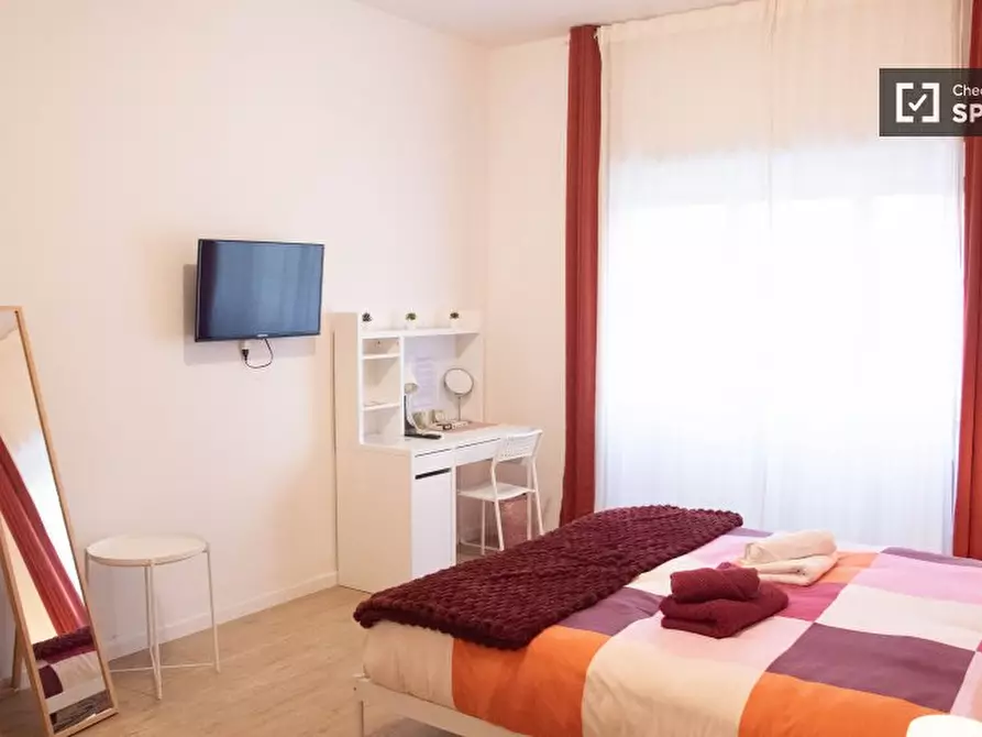 Immagine 13 di Camera condivisa in affitto  in Via Giovan Battista Gandino a Roma