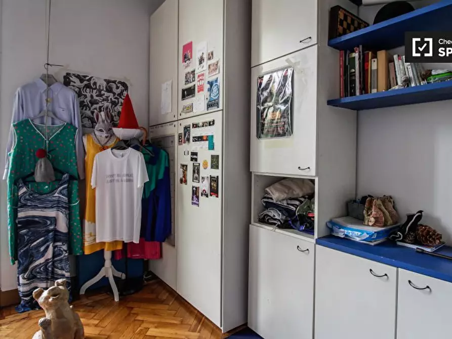 Immagine 3 di Camera condivisa in affitto  in Corso S. Maurizio a Torino