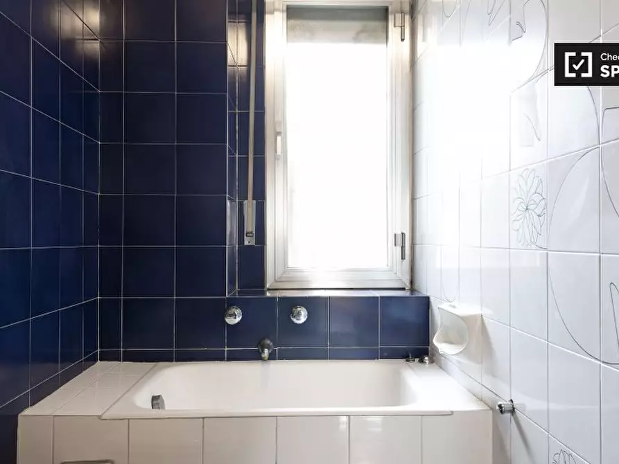 Immagine 18 di Camera condivisa in affitto  in Viale Beatrice d'Este a Milano