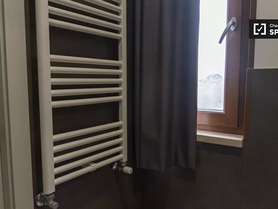 Immagine 18 di Appartamento in affitto  in Via di Acqua Bullicante a Roma