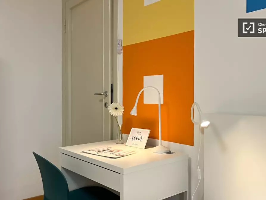 Immagine 8 di Camera condivisa in affitto  in Via Fratelli Rosselli a Milano