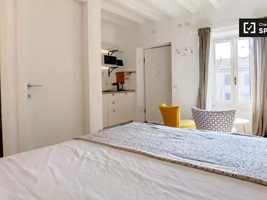 Immagine 13 di Appartamento in affitto  in Via Pastrengo, 20159 Milano MI, Italy a Milano