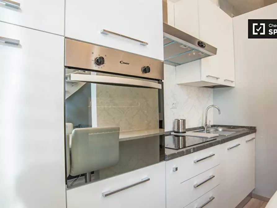 Immagine 7 di Appartamento in affitto  in Via Conte Verde, 00185 Roma RM, Italy a Roma