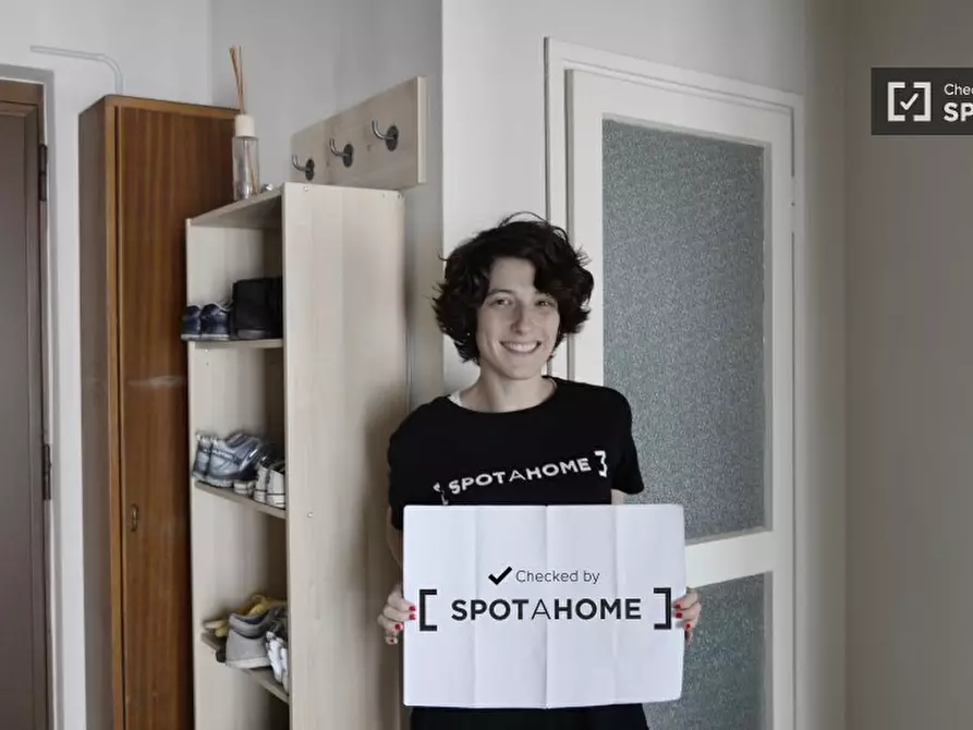 Immagine 6 di Camera condivisa in affitto  in via privata don bartolomeo grazioli a Milano