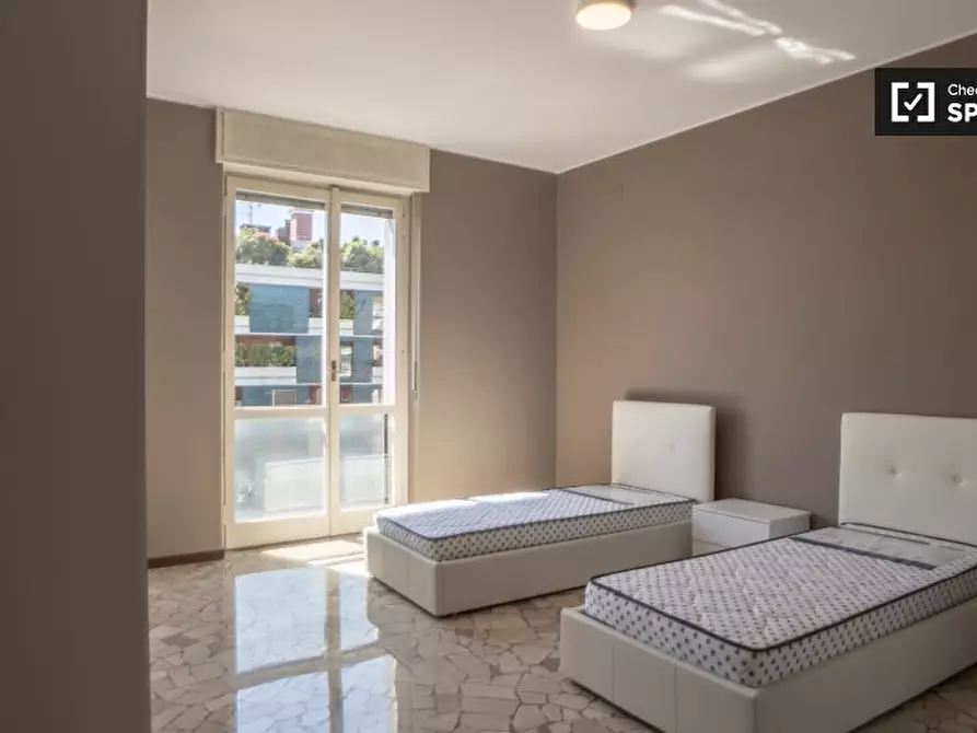 Immagine 4 di Camera condivisa in affitto  in Viale Ergisto Bezzi, 20146 Milano MI, Italy a Milano