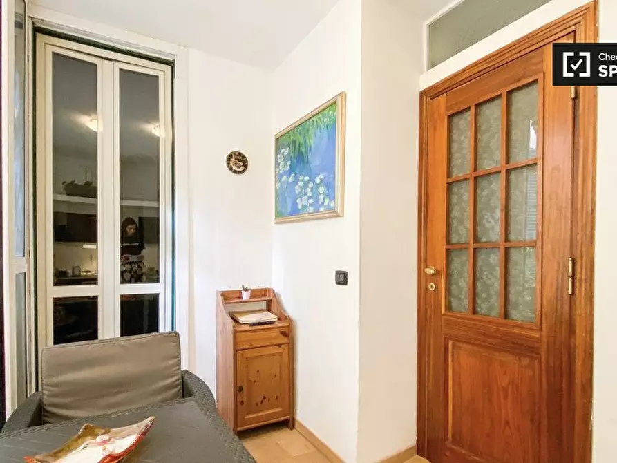 Immagine 15 di Camera condivisa in affitto  in Via Matteo Boiardo a Roma