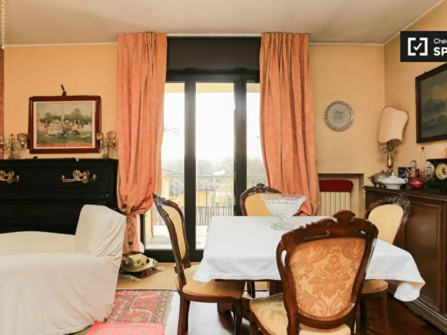 Immagine 9 di Camera condivisa in affitto  in Via Martiri Cefalonia a San Donato Milanese