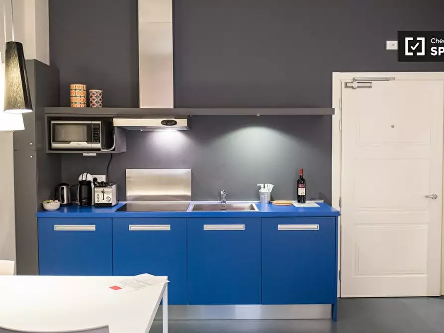 Immagine 6 di Appartamento in affitto  in Via Irnerio a Bologna