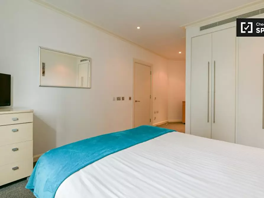 Immagine 16 di Appartamento in affitto  in South Quay Plaza, Isle of Dogs, London a Poplar