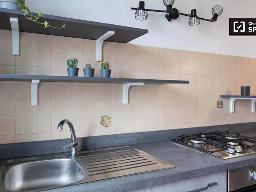 Immagine 5 di Appartamento in affitto  in Via Gardone a Milano