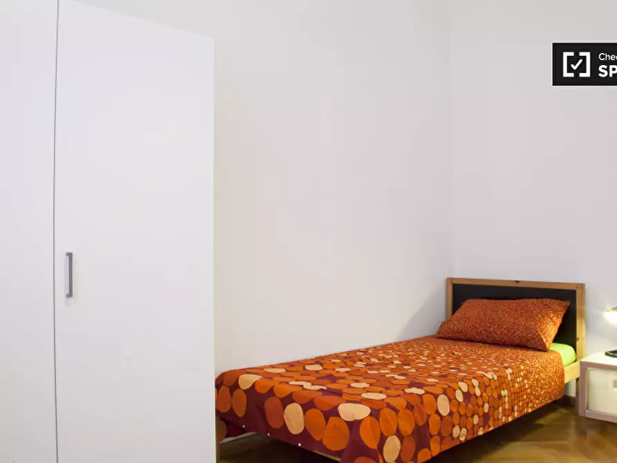 Immagine 8 di Camera condivisa in affitto  in Via della Ferratella in Laterano a Roma