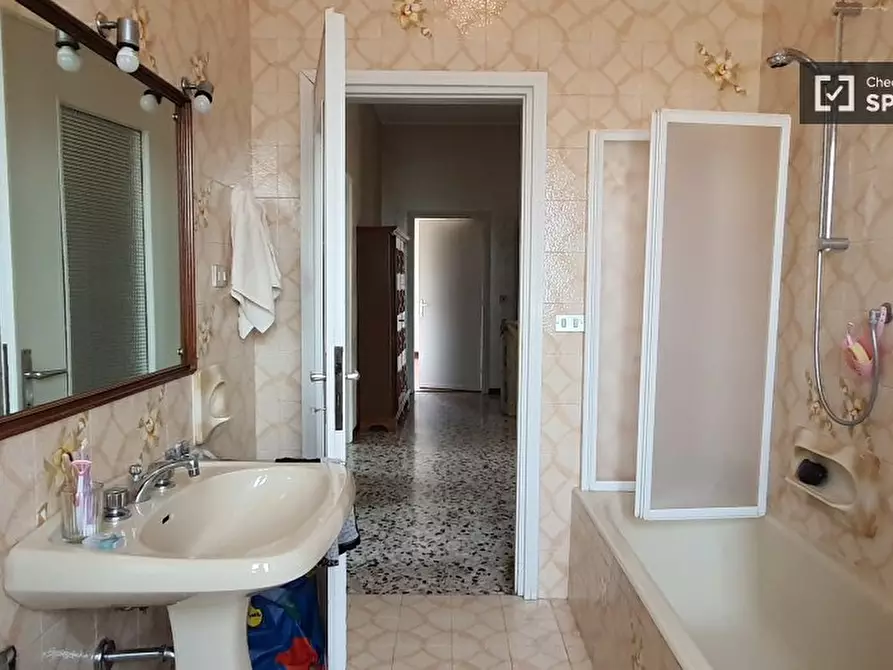 Immagine 19 di Camera condivisa in affitto  in Via G. Deledda a Treviolo