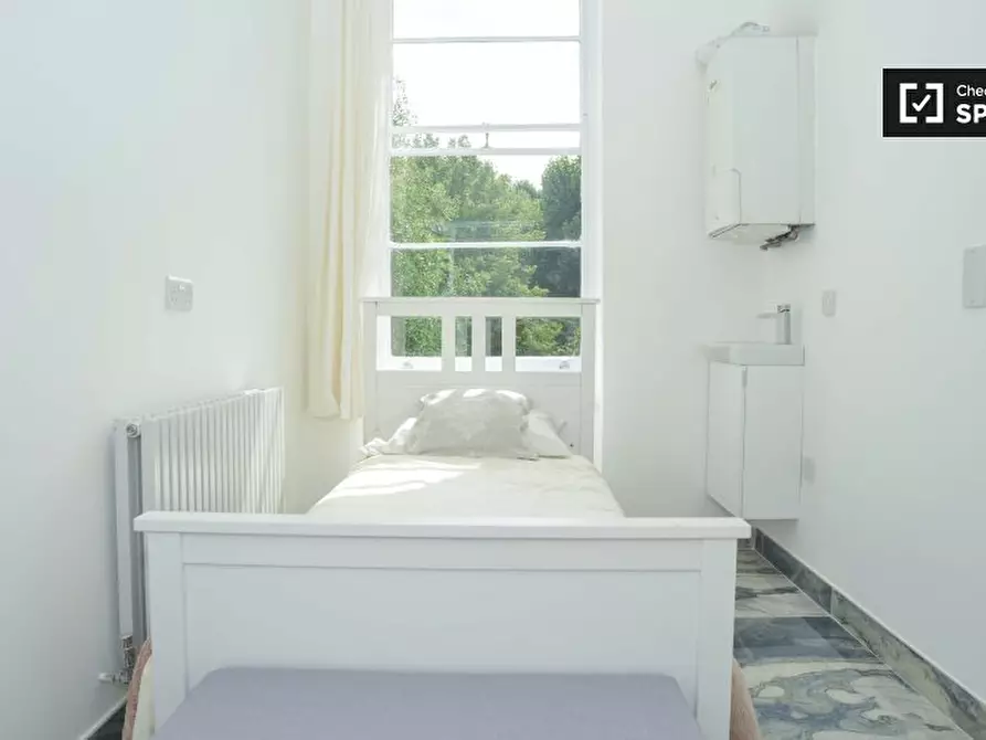 Immagine 11 di Appartamento in affitto  in B Formosa St a Paddington