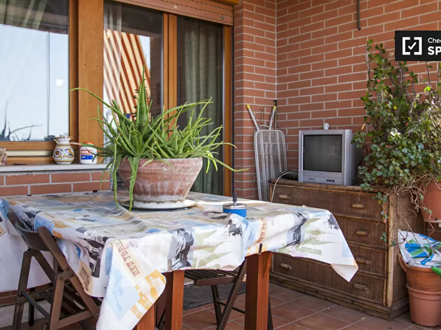 Immagine 15 di Camera condivisa in affitto  in Via Paolo V a Roma