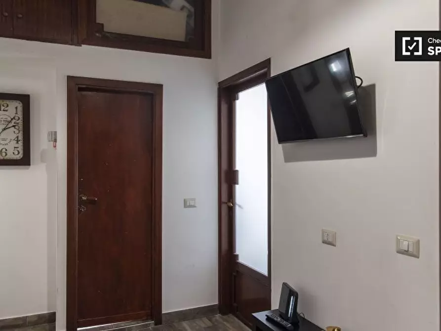 Immagine 18 di Appartamento in affitto  in Via Giacomo Venezian a Roma