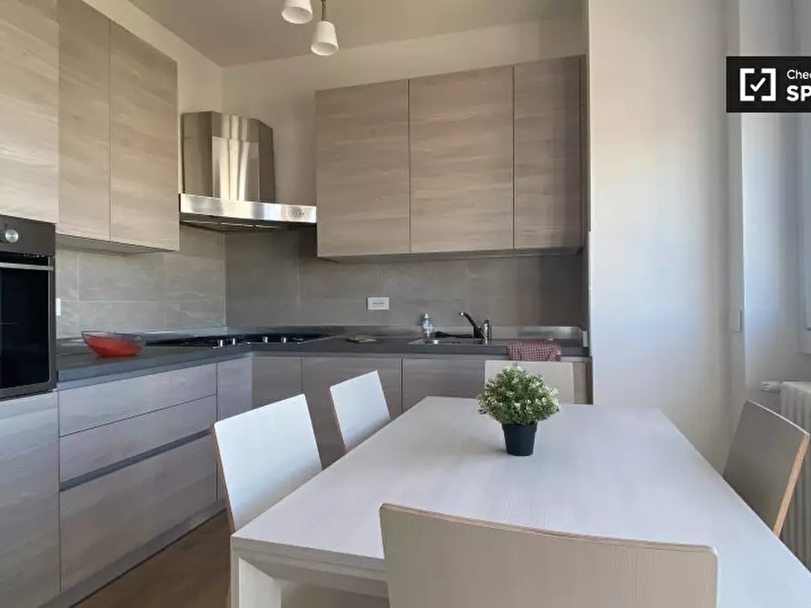 Immagine 5 di Appartamento in affitto  in Via Lucio Giunio Columella a Milano