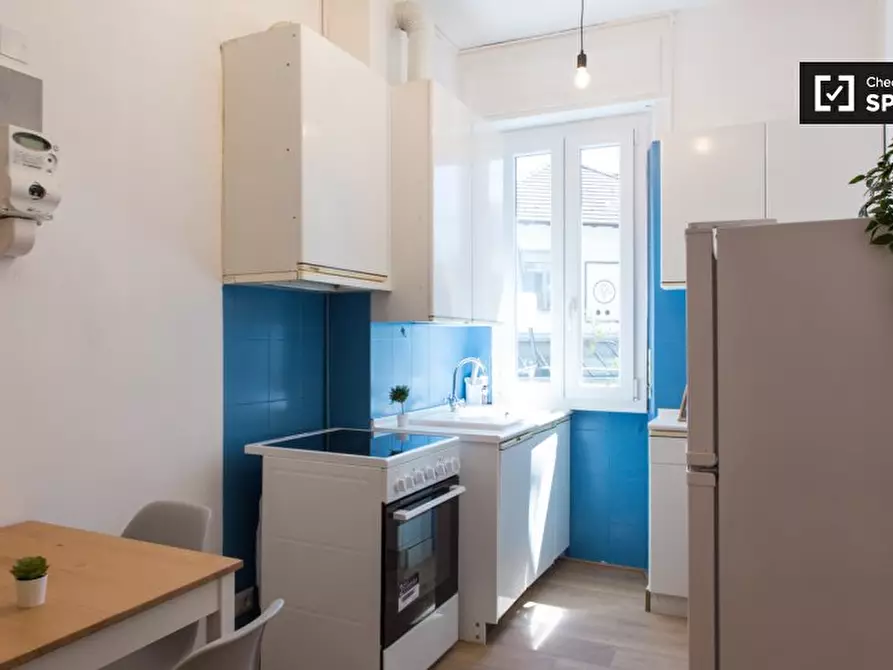 Immagine 11 di Camera condivisa in affitto  in Viale Gran Sasso a Milano