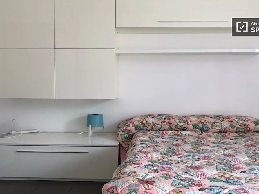 Immagine 3 di Camera condivisa in affitto  in Via di Carcaricola a Roma