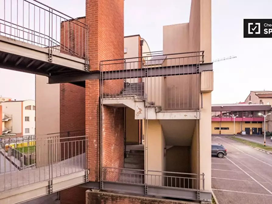 Immagine 11 di Ufficio in affitto  in Via Enrico Cosenz a Milano