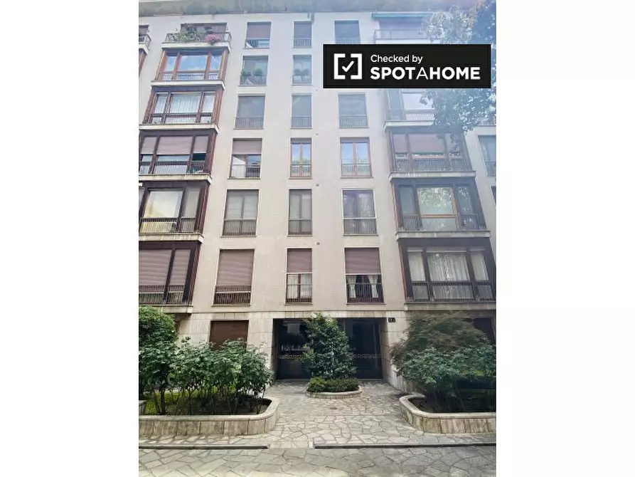 Immagine 19 di Ufficio in affitto  in Via San Martino a Milano