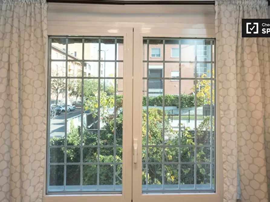 Immagine 5 di Appartamento in affitto  in Via della Chiesa Rossa a Milano