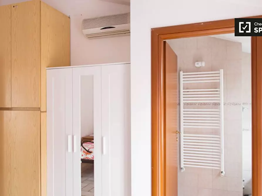 Immagine 4 di Camera condivisa in affitto  in Via Don Giovanni Minzoni a Sesto San Giovanni