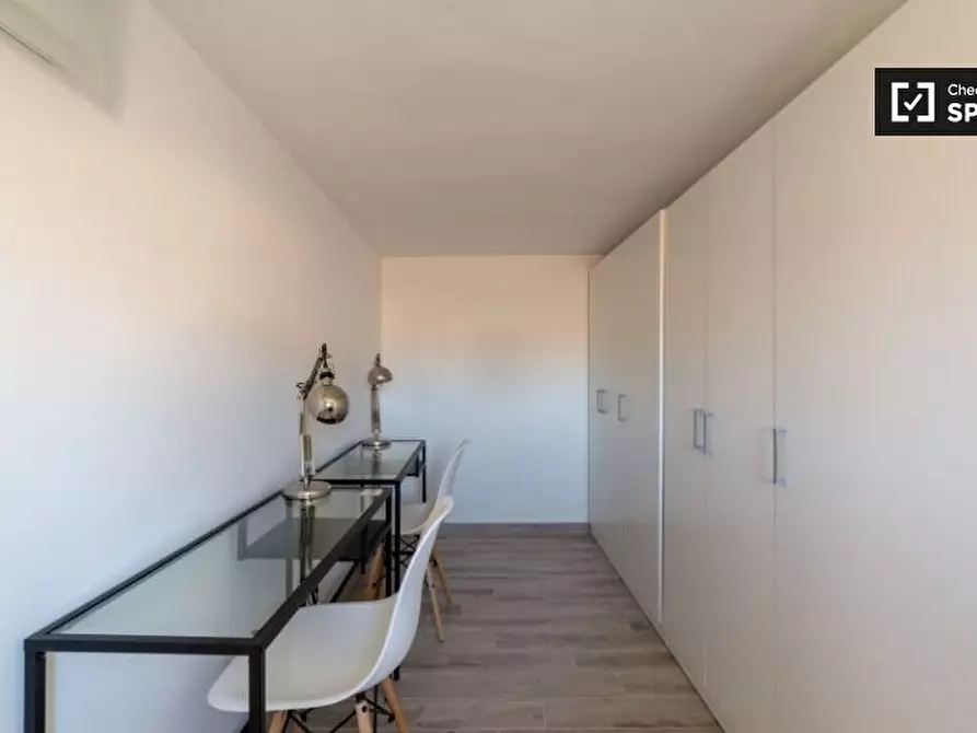 Immagine 5 di Camera condivisa in affitto  in Via Giotto a Firenze