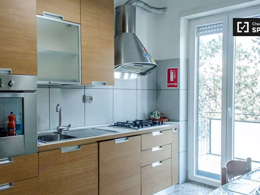 Immagine 5 di Appartamento in affitto  in Via Aristide Leonori, 22, 00147 Roma RM, Italy a Roma