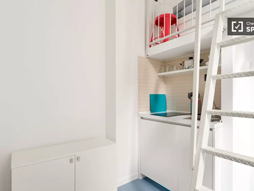 Immagine 6 di Ufficio in affitto  in Corso Magenta a Milano