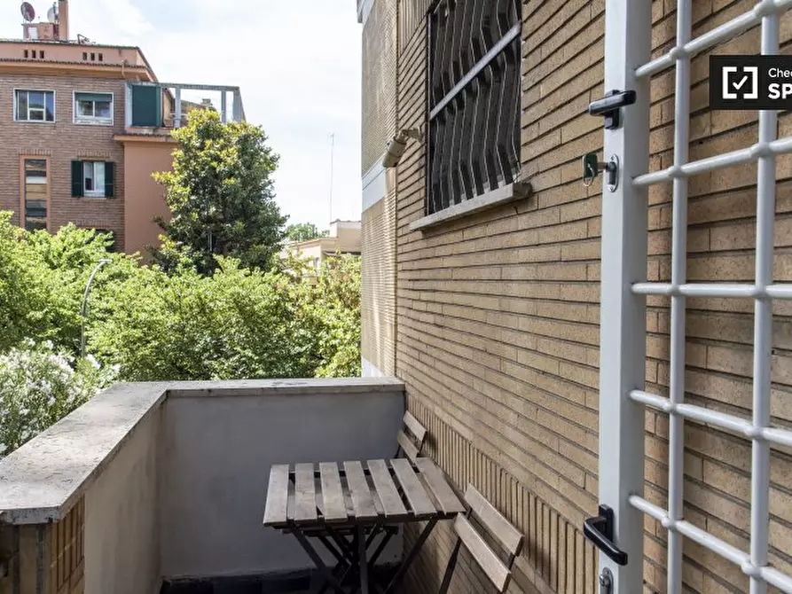 Immagine 3 di Appartamento in affitto  in Via Icilio a Roma