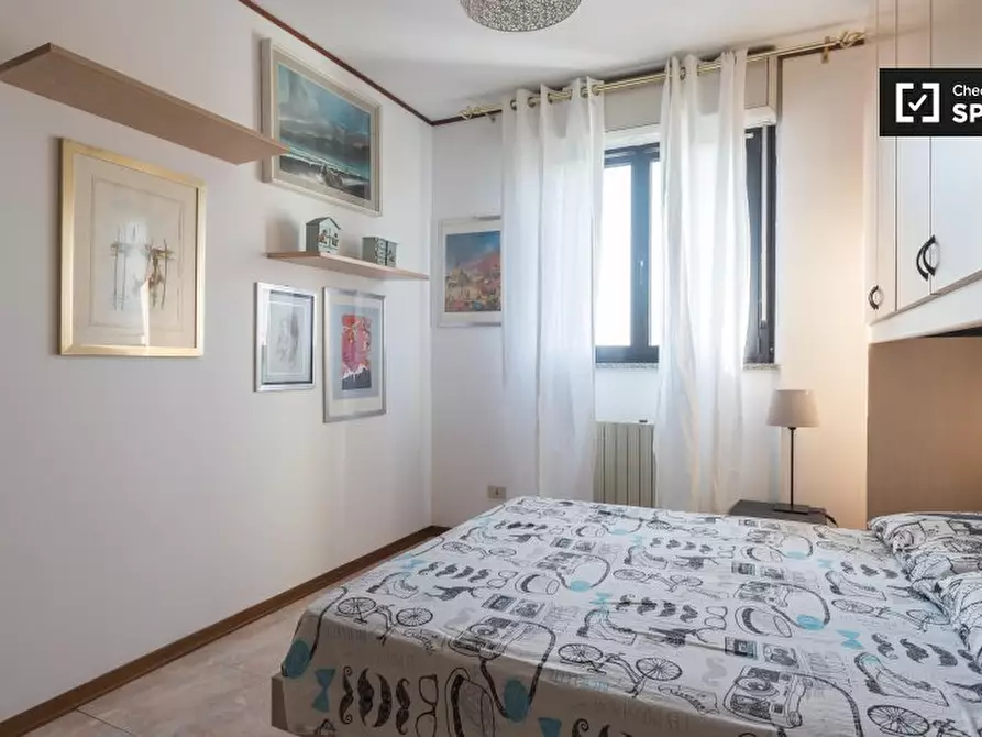 Immagine 2 di Camera condivisa in affitto  in Via Benozzo Gozzoli a Milano