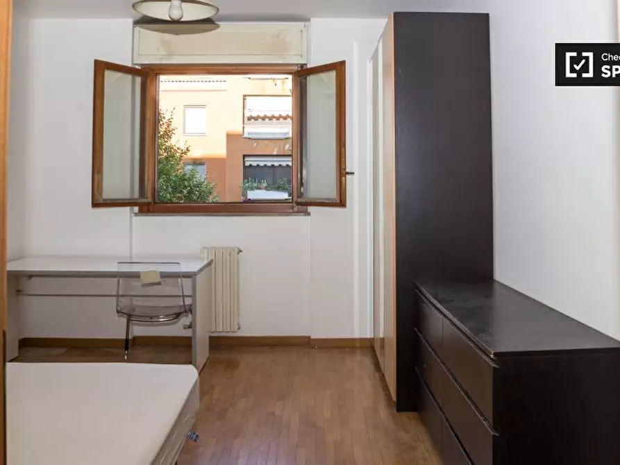 Immagine 5 di Camera condivisa in affitto  in Via Nicola Romeo a Milano