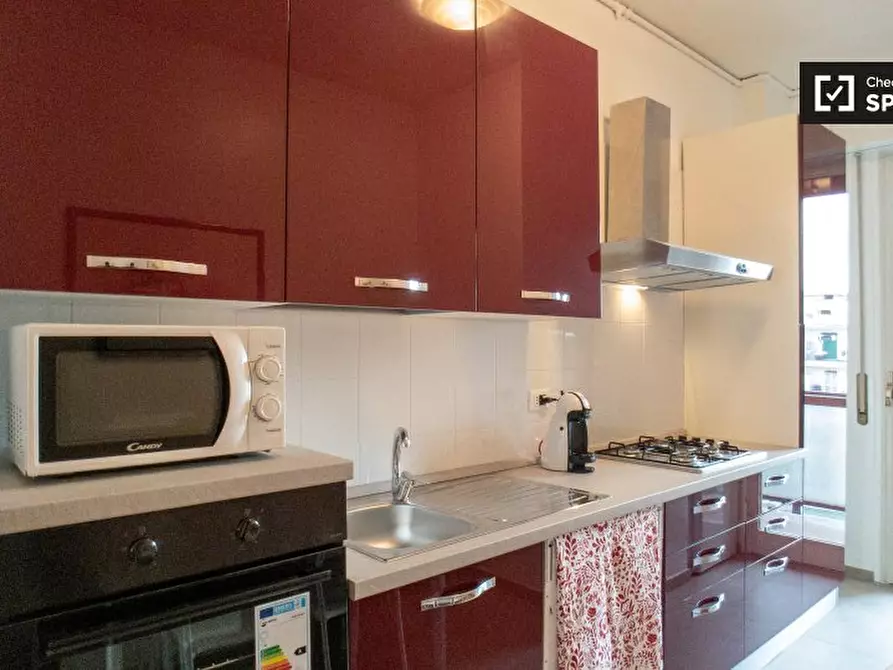 Immagine 15 di Camera condivisa in affitto  in Viale Monza a Milano