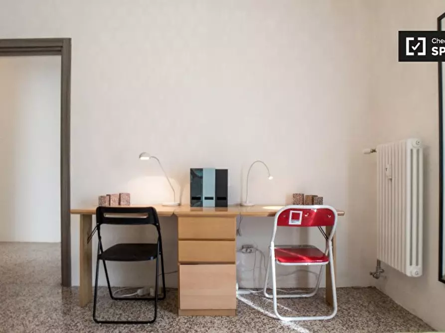 Immagine 4 di Camera condivisa in affitto  in Via Giuseppe Carozzi a Milano