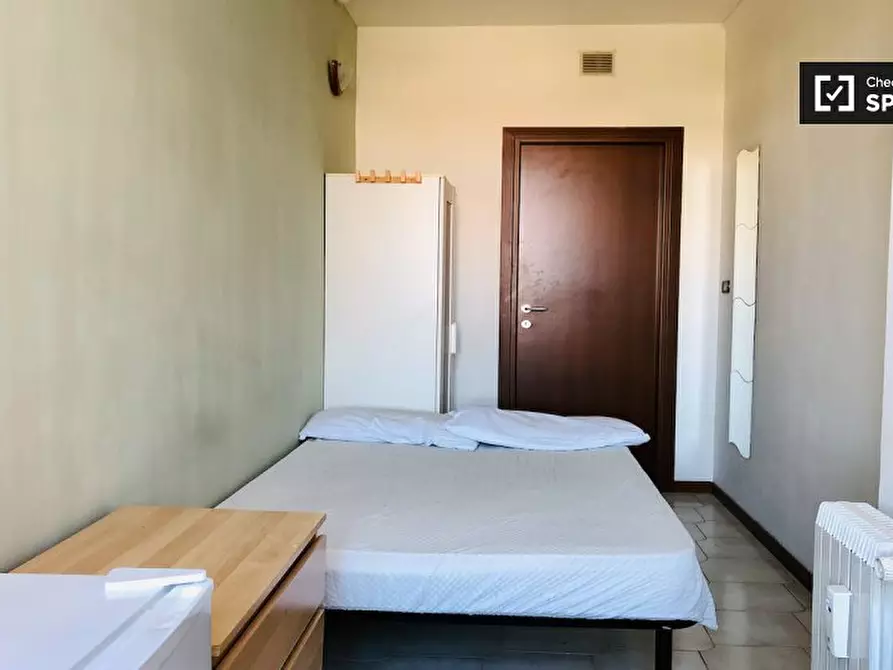 Immagine 7 di Camera condivisa in affitto  in Via Gregorio Ricci Curbastro, 00149 Roma RM, Italy a Roma