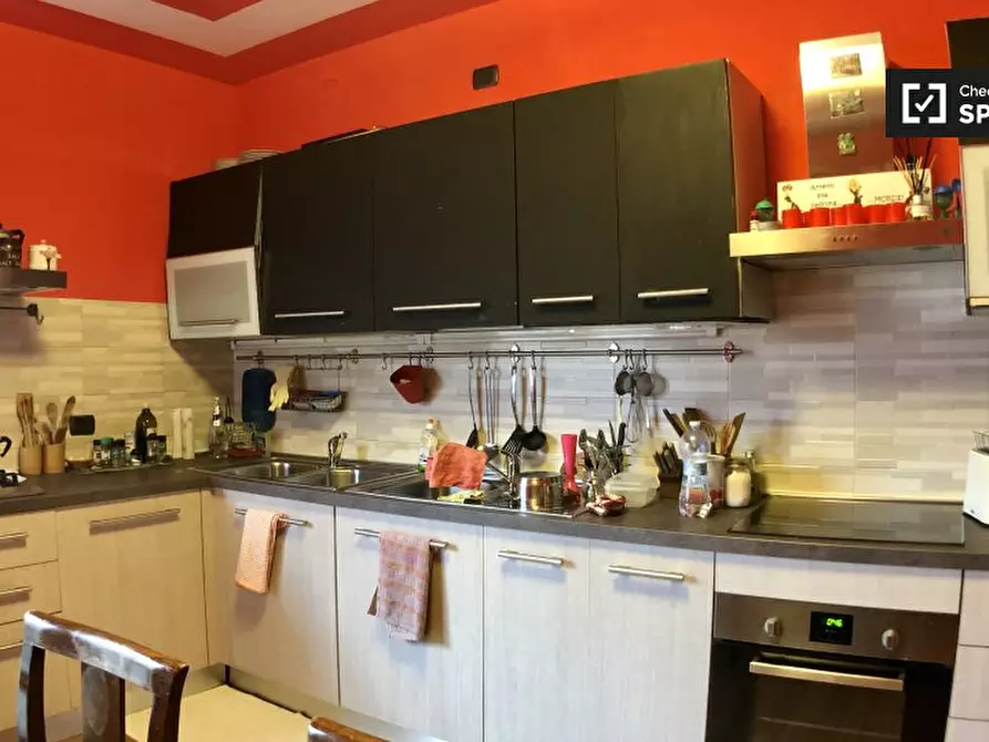 Immagine 8 di Camera condivisa in affitto  in Via Empedocle a Milano