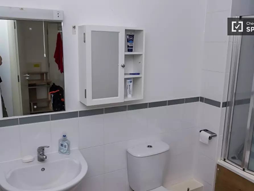 Immagine 9 di Appartamento in affitto  in North End Road a Hammersmith