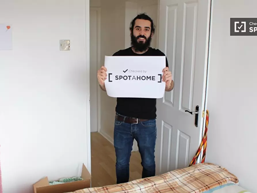 Immagine 10 di Camera condivisa in affitto  in Tildesley Road a Wandsworth