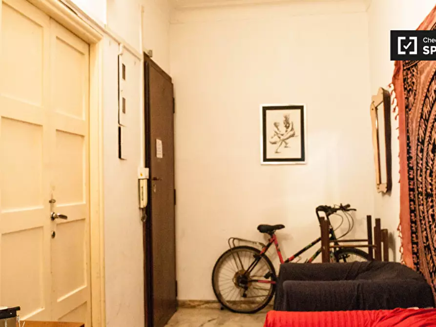 Immagine 13 di Camera condivisa in affitto  in Via Carnia a Roma