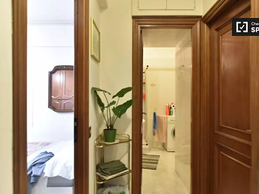 Immagine 12 di Camera condivisa in affitto  in Via Masurio Sabino, 00175 Roma RM, Italy a Roma