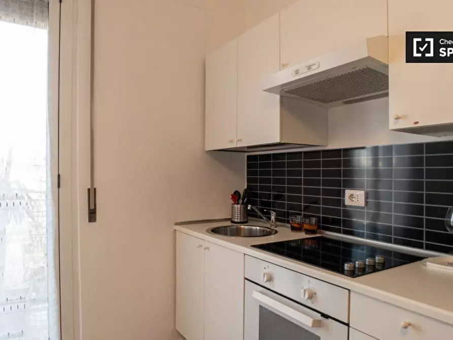 Immagine 5 di Appartamento in affitto  in Via Rutilia a Milano