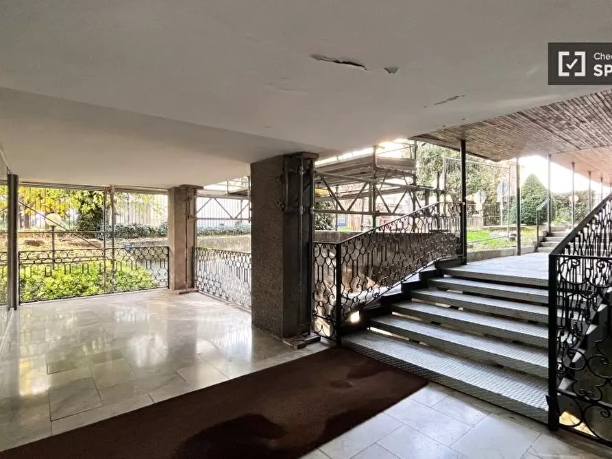 Immagine 18 di Camera condivisa in affitto  in Via Valle Antrona a Milano