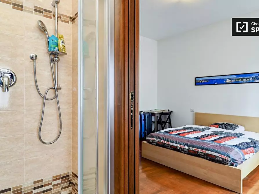 Immagine 7 di Camera condivisa in affitto  in Viale Renato Serra a Milano