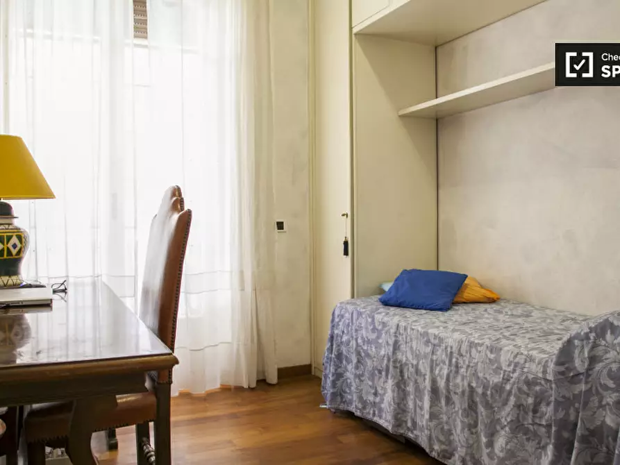 Immagine 4 di Camera condivisa in affitto  in Via Flaminia a Roma