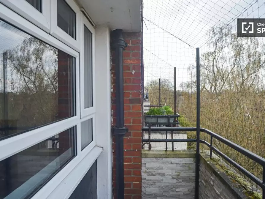 Immagine 18 di Camera condivisa in affitto  in Flat Shenstone House a Lambeth