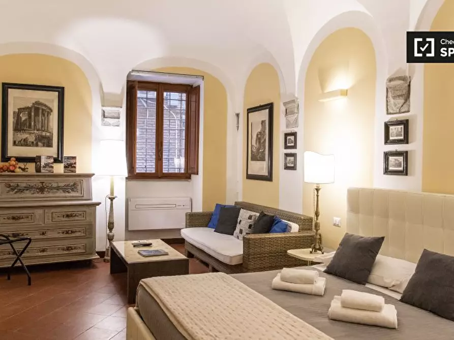 Immagine 12 di Appartamento in affitto  in Via di Monte Giordano a Roma