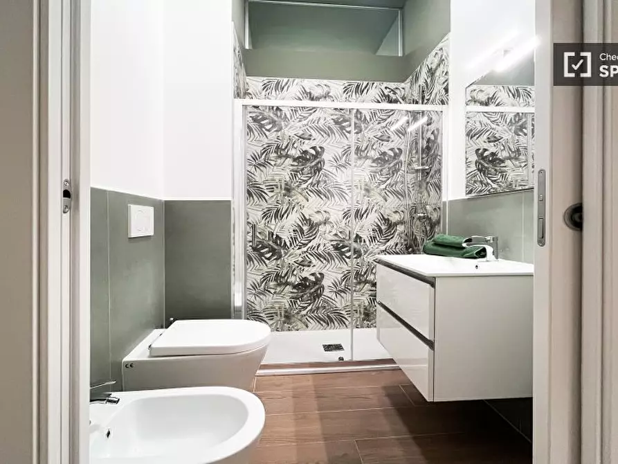 Immagine 12 di Camera condivisa in affitto  in Via Quadronno a Milano